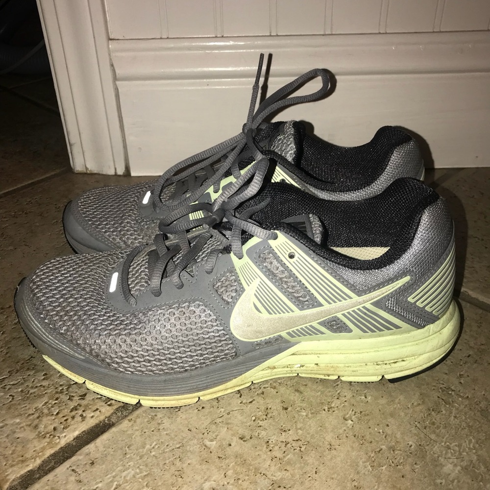 Nike Women’s FitSole 2 Running Shoes